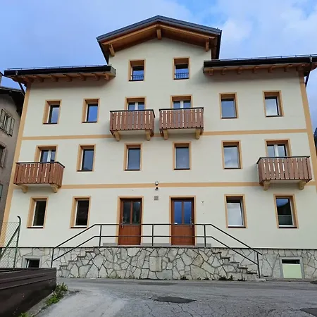 Tre Cime - Monolocali Apartmán